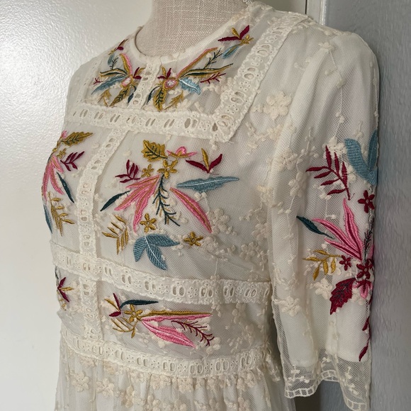 Womens Floral Embroidered Midi Ivory Dress - Picture 4 of 9